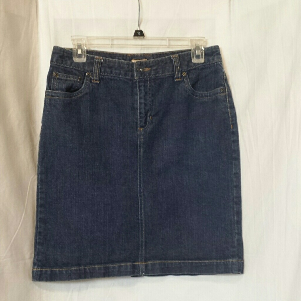Denim skirt